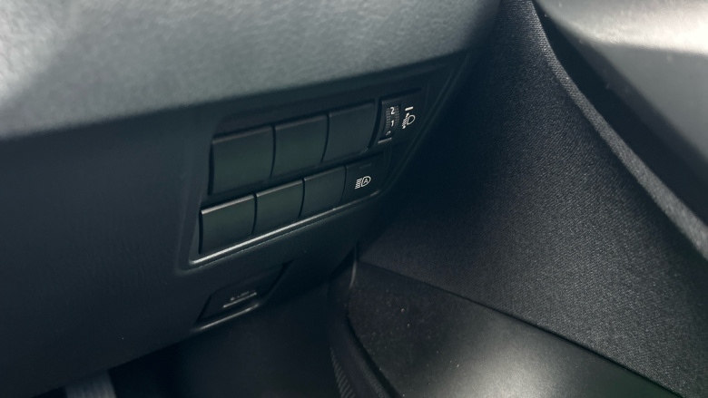 Toyota Yaris Cross 1.5 Hybrid Design 5dr CVT Hybrid Estate